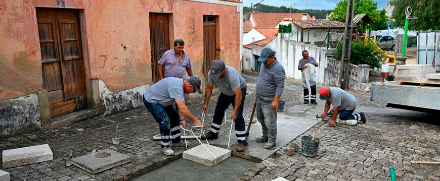 Câmara Municipal melhora pavimentos em Amieira do Tejo pavimentos amieira tejo